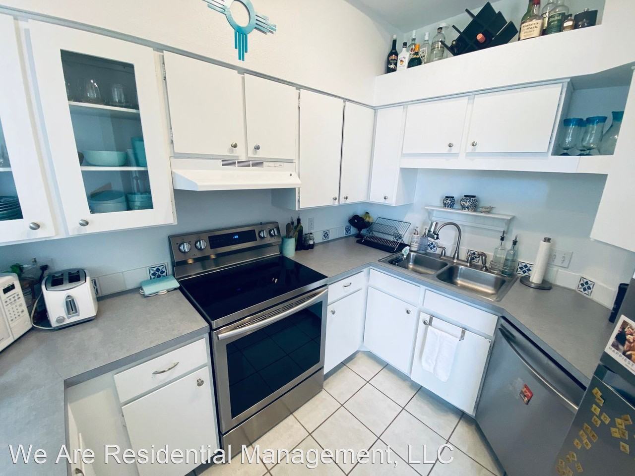 2324 N Whispering Pines Way - Photo 3 of 14