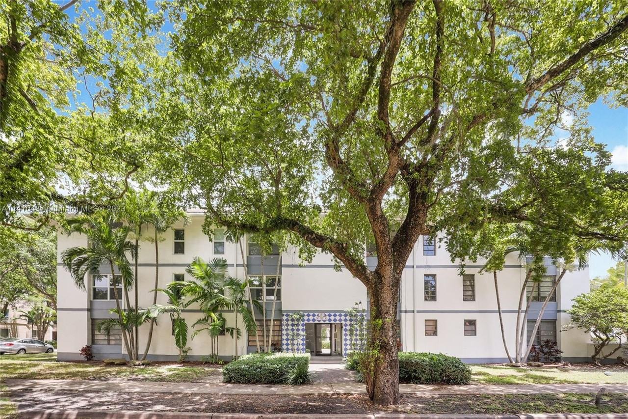 235 Antilla Ave #7