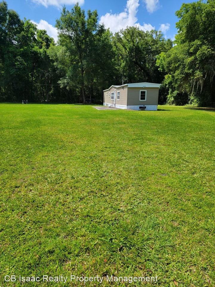 16703 Ne 76th Pl - Photo 2 of 10