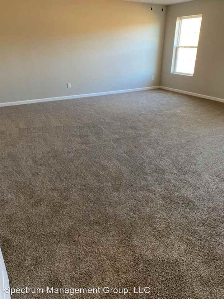 3317 Parker Blvd - Photo 2 of 7