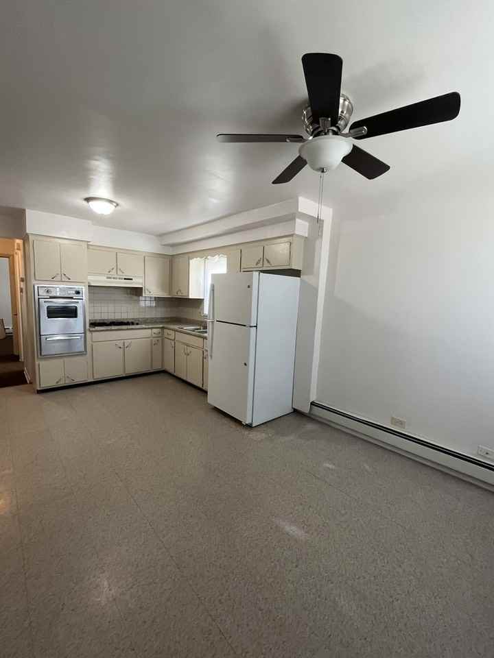 13604 S Wentworth Ave ##3 - Photo 3 of 6