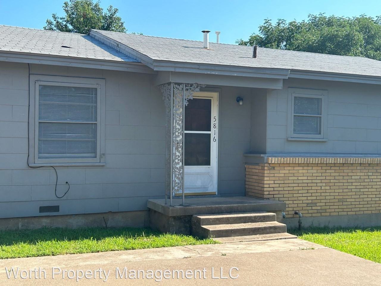 5816 White Settlement Rd - Photo 2 of 11