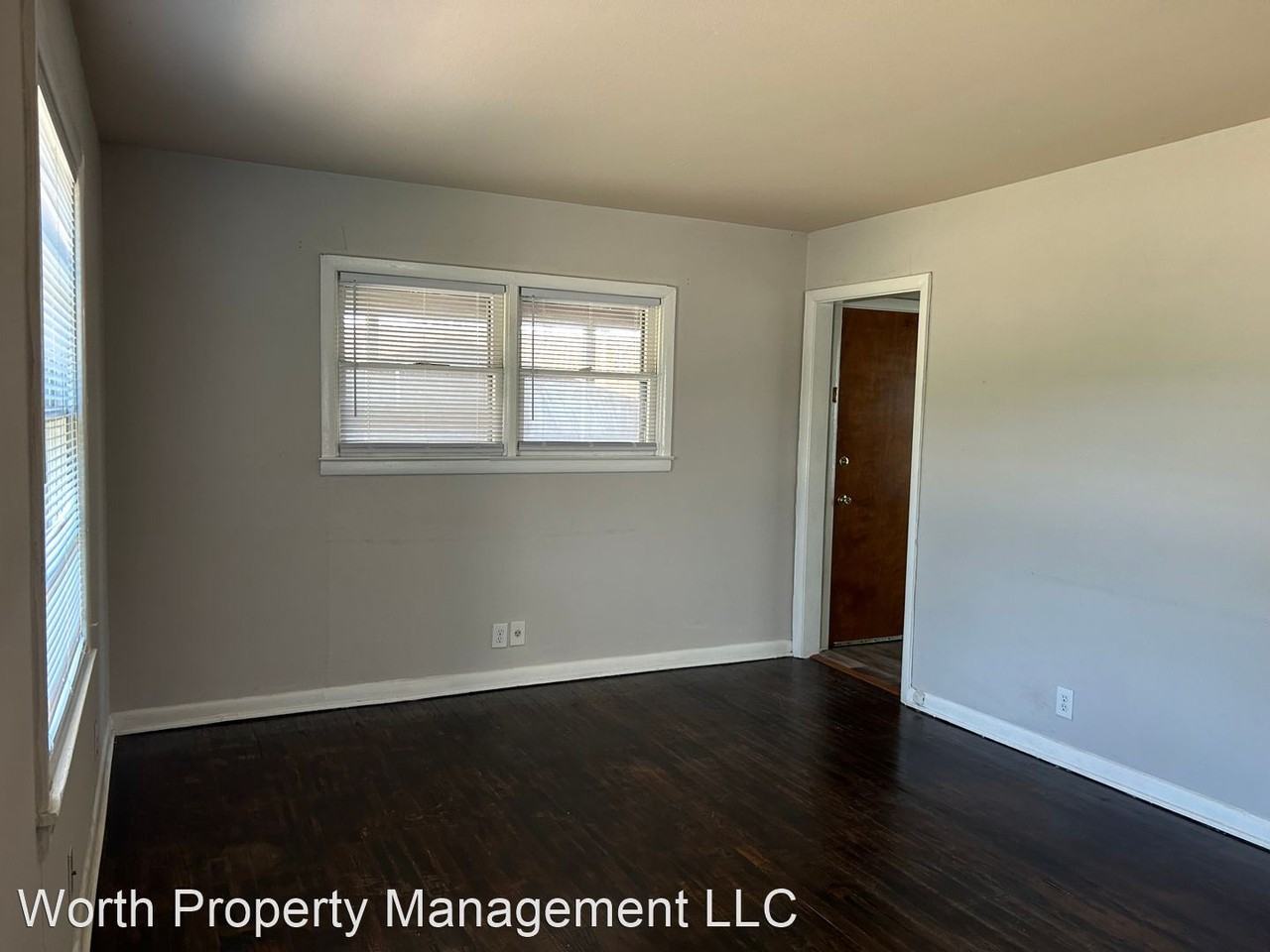 5816 White Settlement Rd - Photo 3 of 11