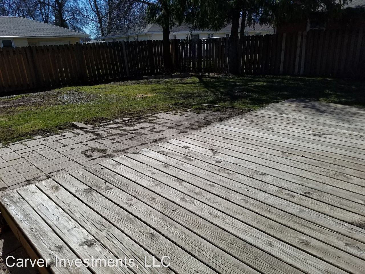 1029 Bellevue St - Photo 2 of 11