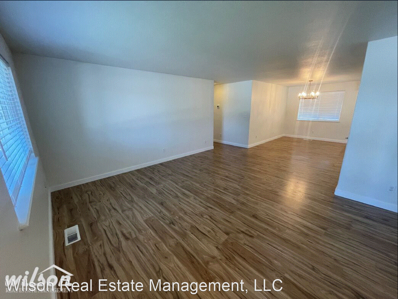 209 N 34th St - Photo 2 of 18