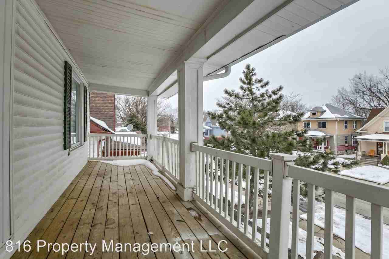 2424 Norton Ave - Photo 2 of 23