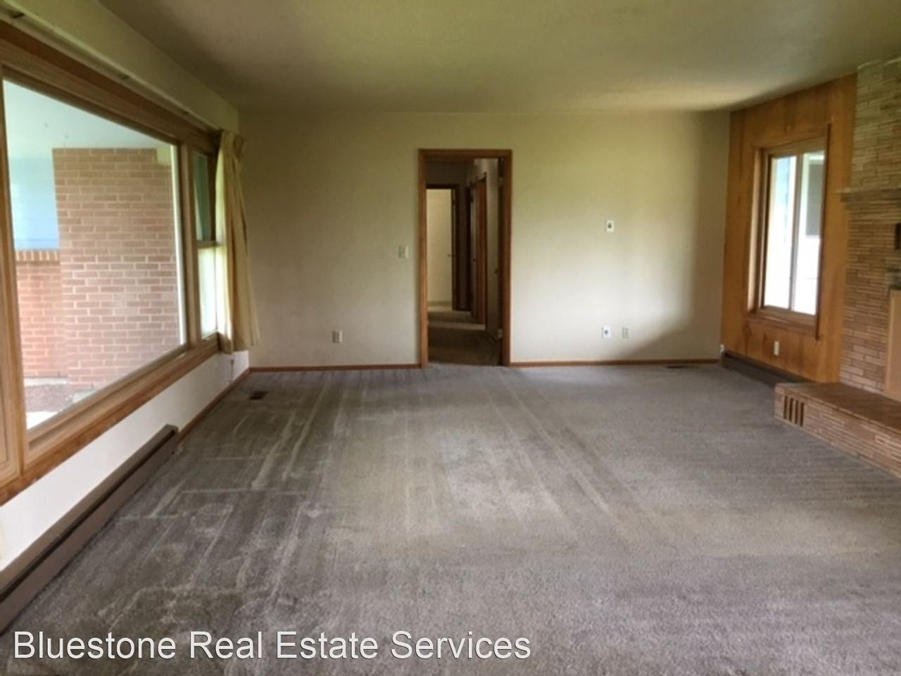 19474 Leland Rd - Photo 3 of 19