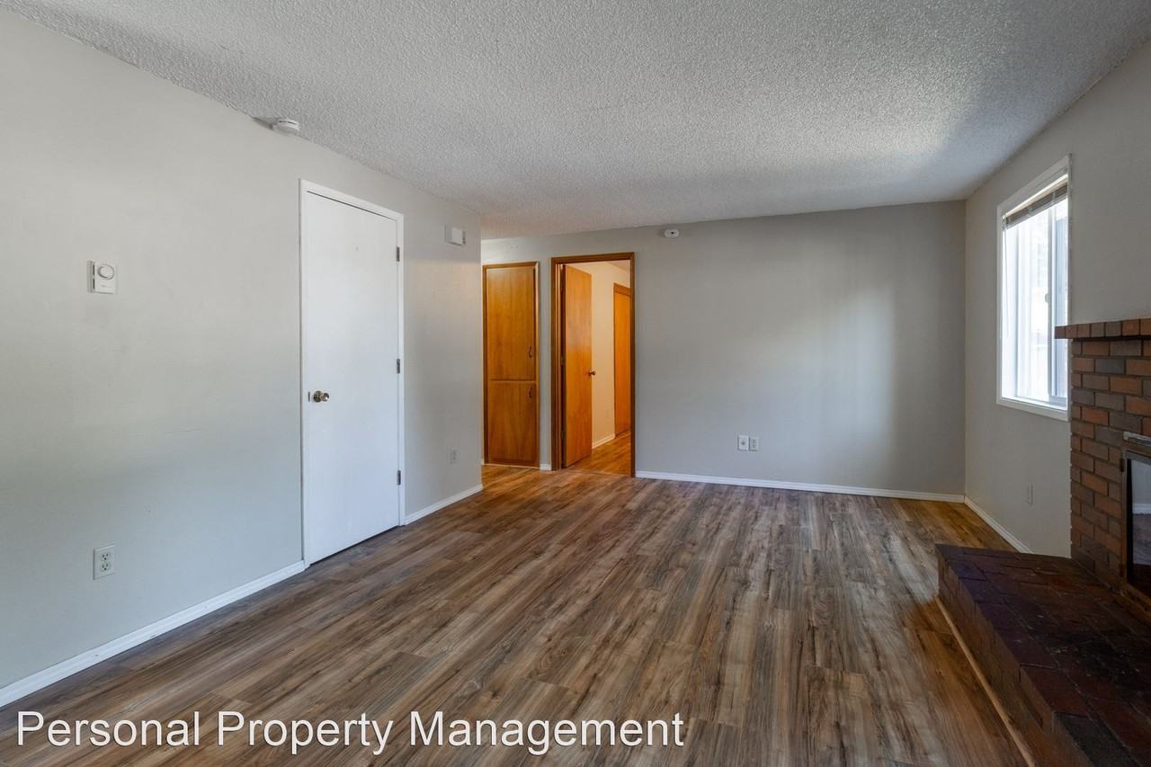 3100 V Street - Photo 3 of 11