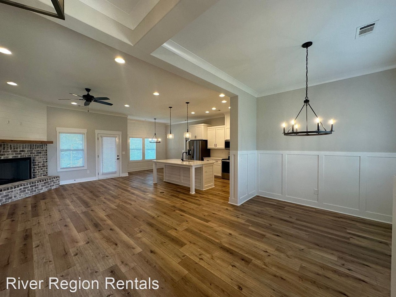 253 Tallahatchie Dr - Photo 2 of 50