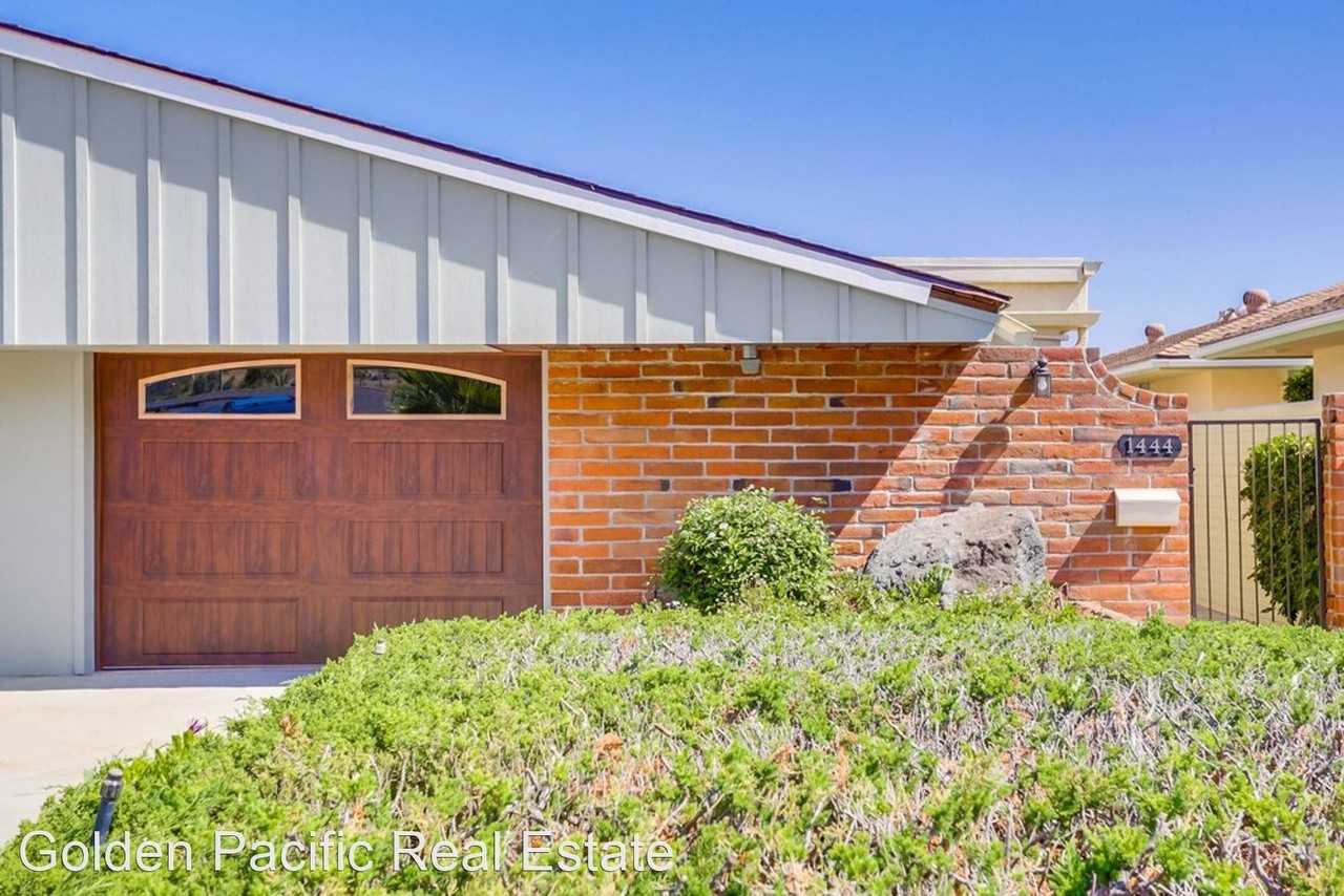 1444 La Habra Dr - Photo 3 of 38