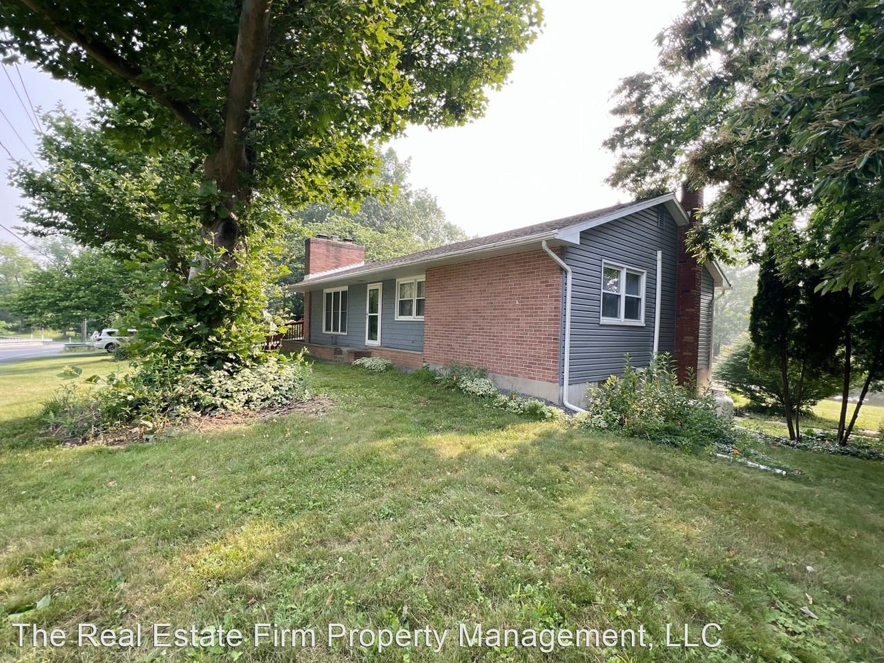 694 Clearfield Rd - Photo 3 of 30