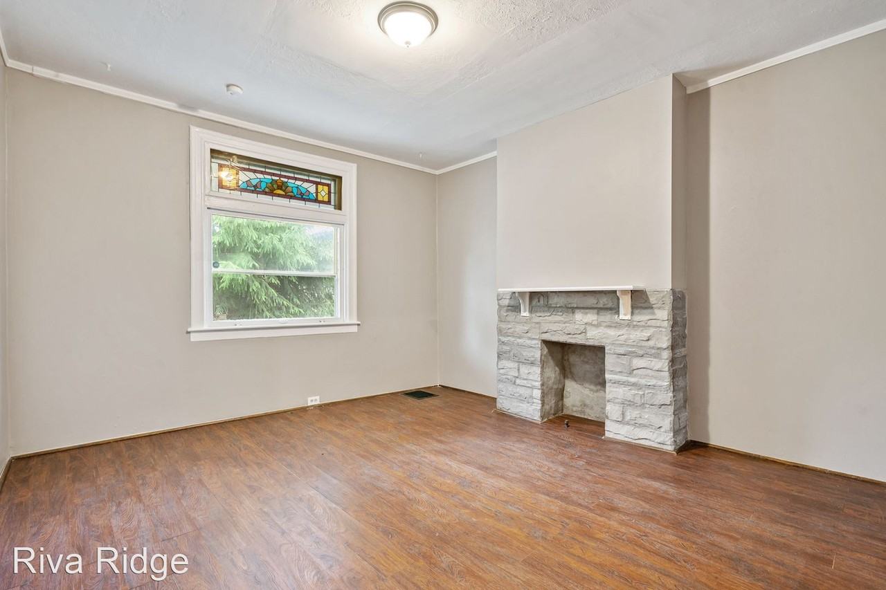 410 Arabella St - Photo 3 of 20