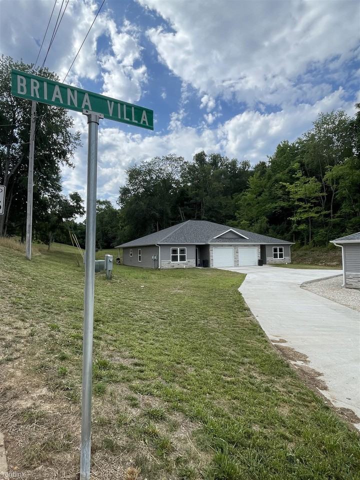 102 Briana St - Photo 2 of 35