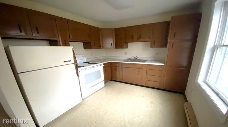 10 Elm St - Photo 3 of 9