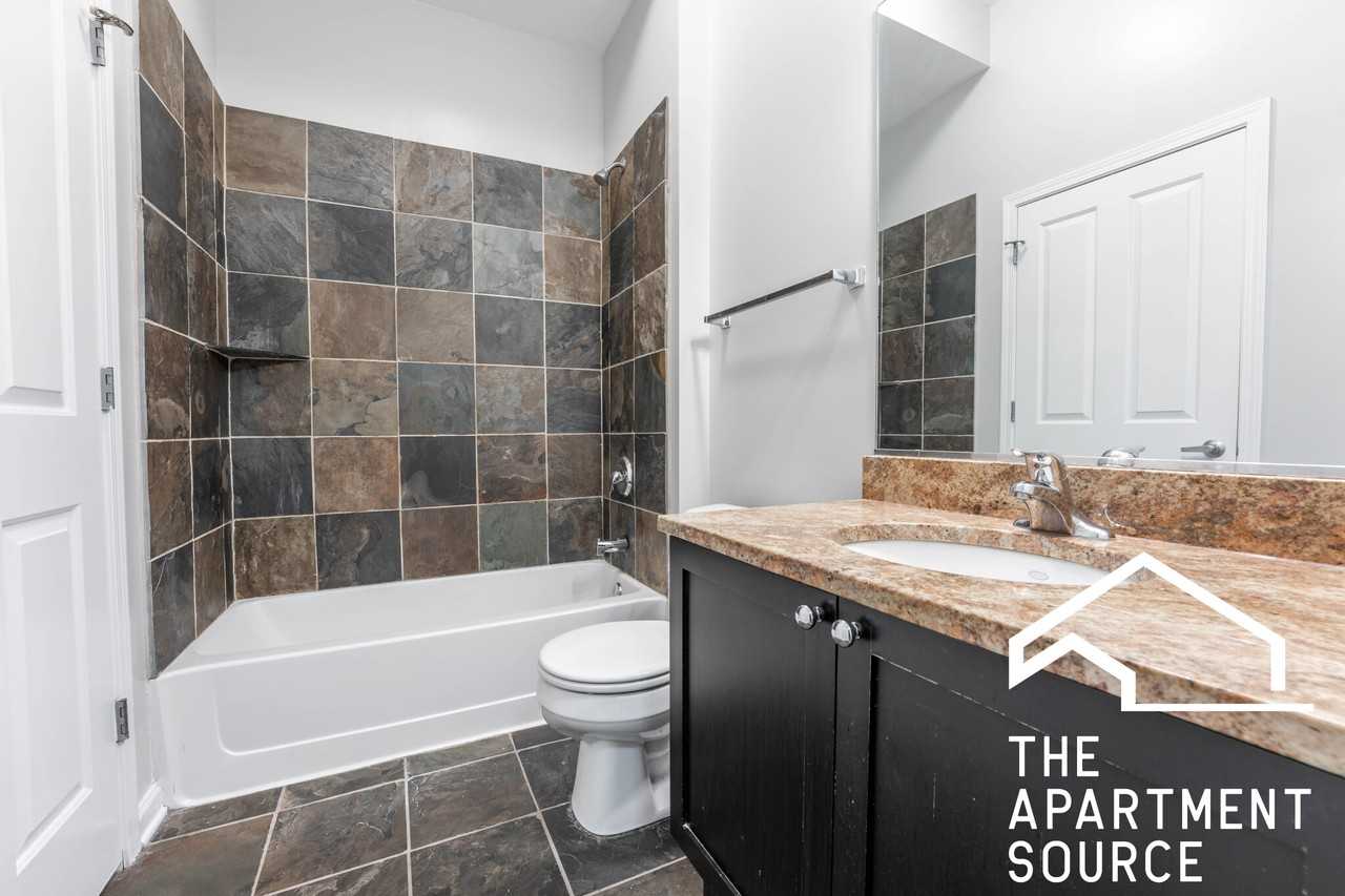 1464 S Michigan Ave #1802 - Photo 6 of 24