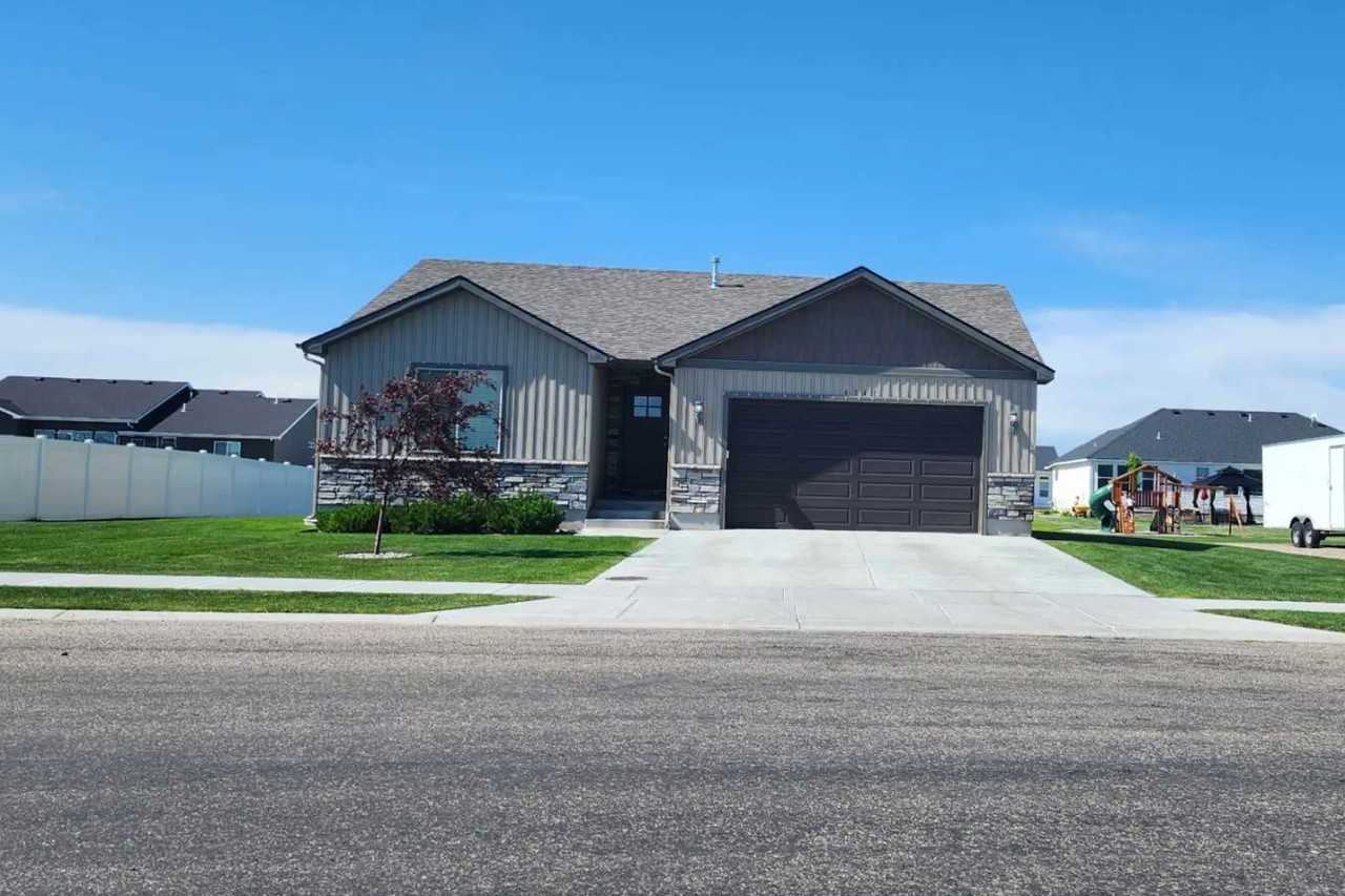 4341 Marlin Dr, Idaho Falls, ID 83401 3 bedroom House Rental Zumper