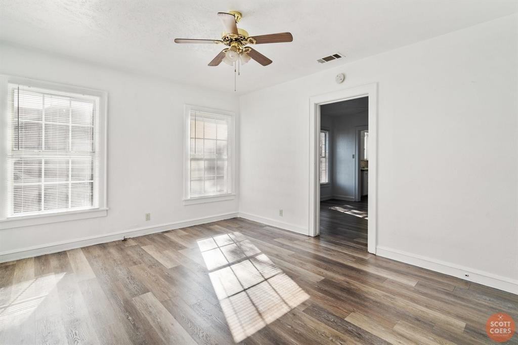 1307 Durham Avenue, Brownwood, TX 76801 1 Bedroom Apartment for 575