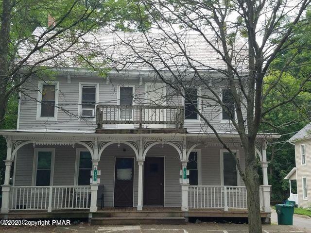 S 319 SOUTH COURTLAND Street, East Stroudsburg, PA 18301 1 Bedroom