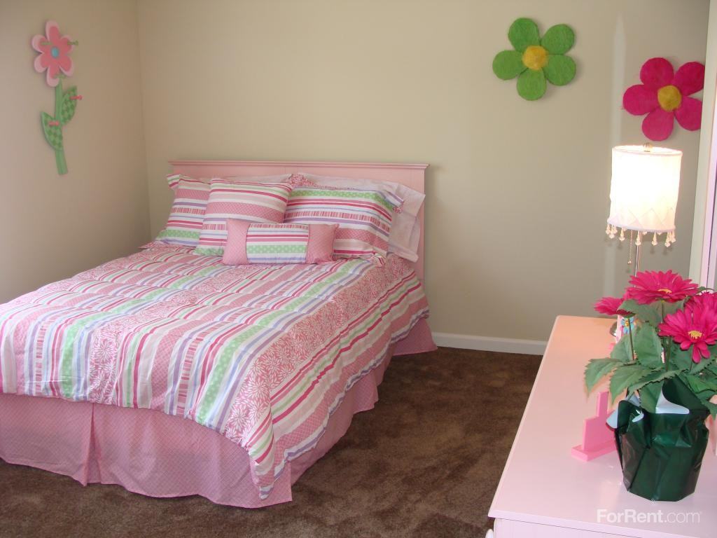 Pevely Pointe Apartments - Photo 2 of 19