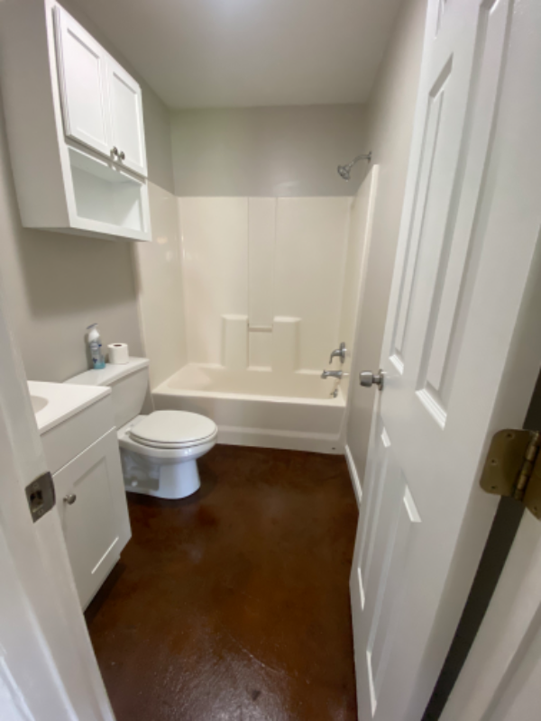 8233 Baudoin Rd #A - Photo 4 of 9