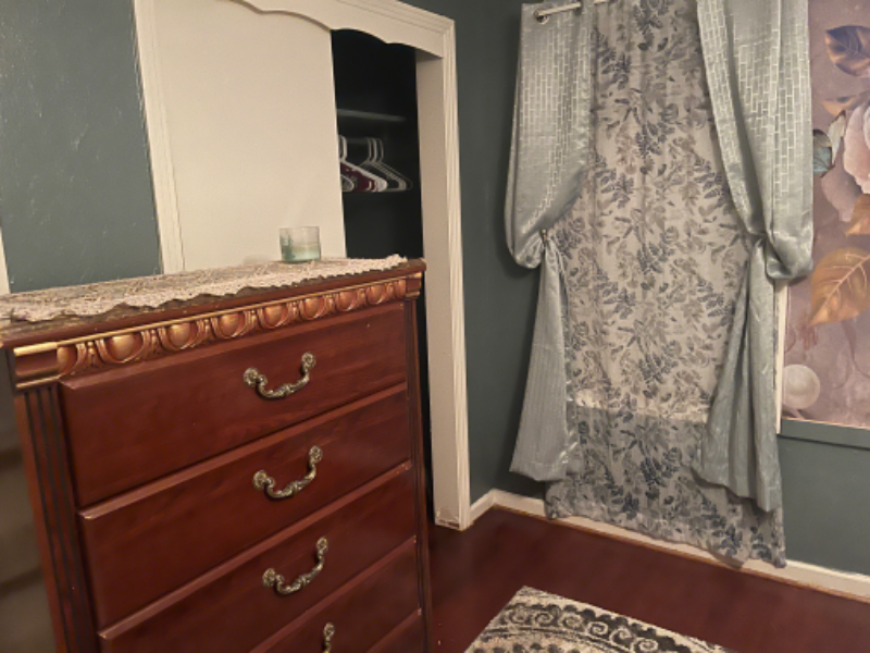 98 Vickers Rd - Photo 3 of 7