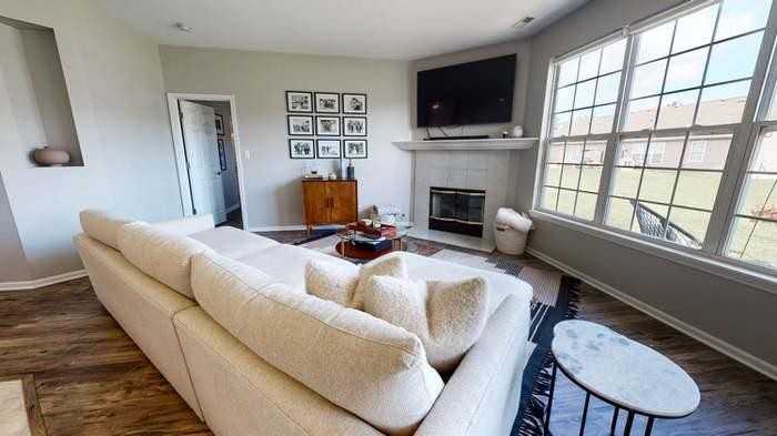 917 Portrait Pl #NA - Photo 2 of 13