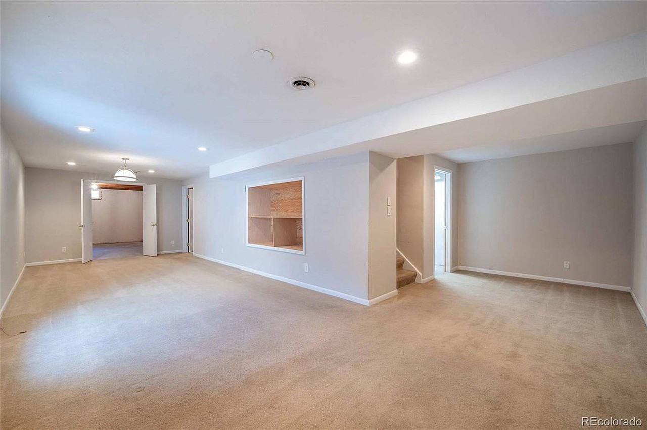 6957 S Madison Way #NA - Photo 3 of 8