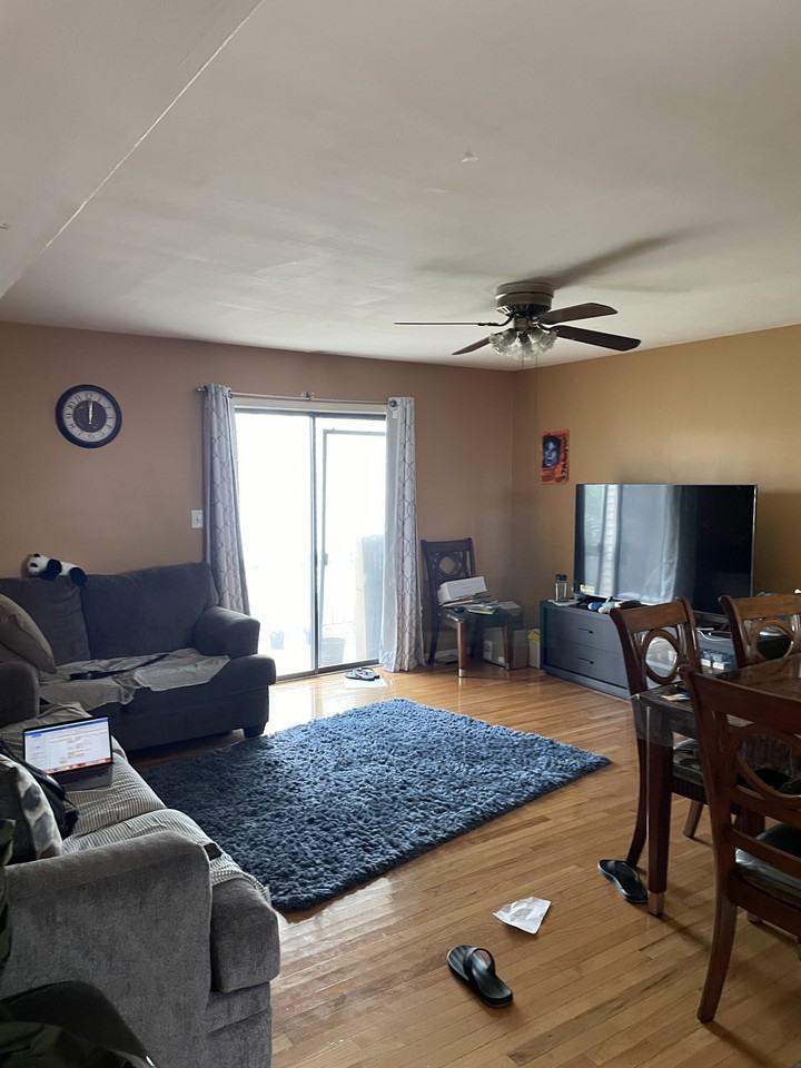 1202 Woodbridge Commons Way #1202 - Photo 2 of 8