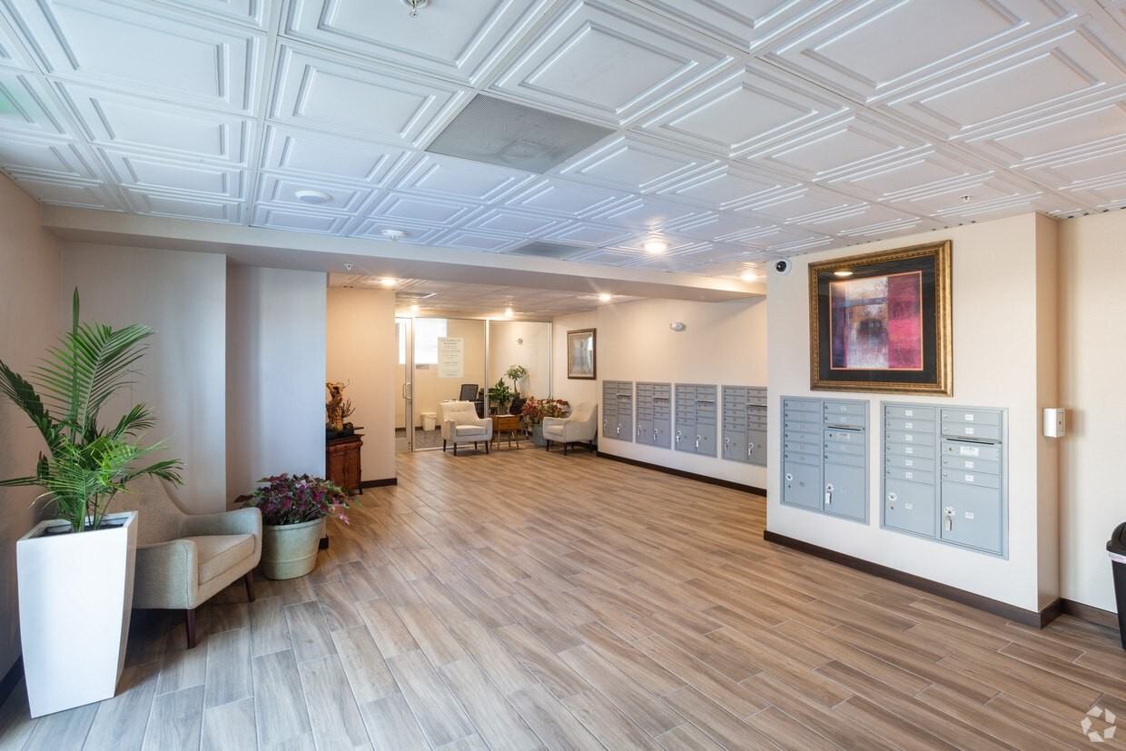 Summit on Woodman - Photo 6 of 8