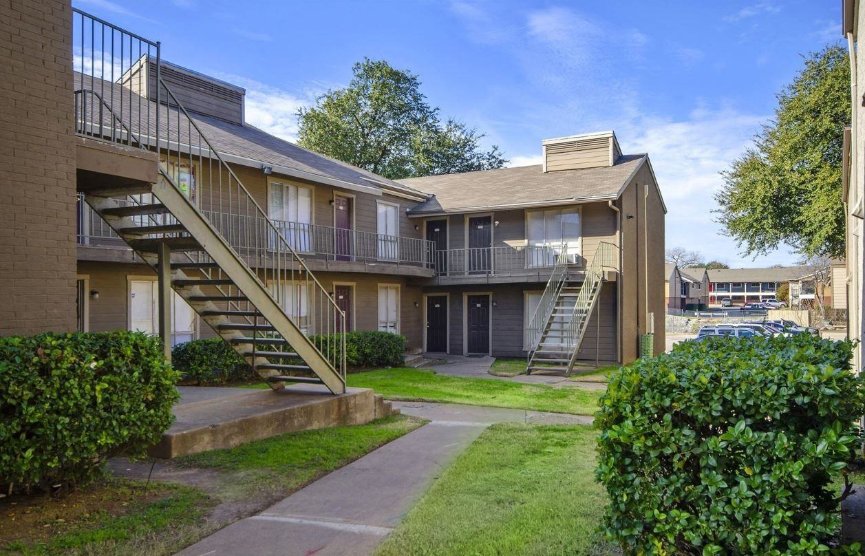 Andora - Photo 3 of 13