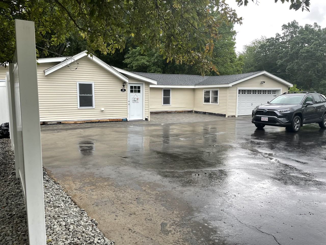 39 Wallace Avenue - Photo 3 of 14