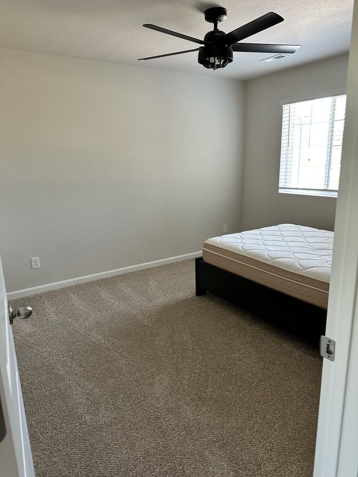 N Wagonwheel Trail & Enderud Blvd - Photo 2 of 11