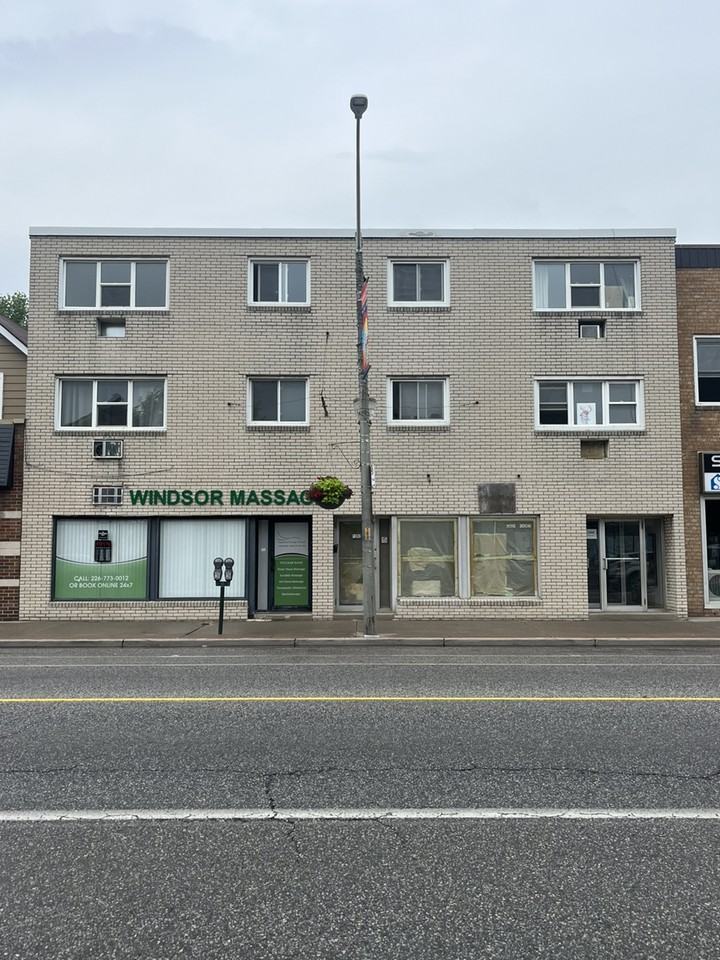 1264 Wyandotte St E, Windsor, ON N9A 3K5 1 Bedroom Apartment for 1,200/month Zumper