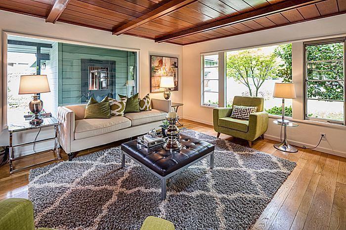 2031 Brewster Avenue - Photo 2 of 15