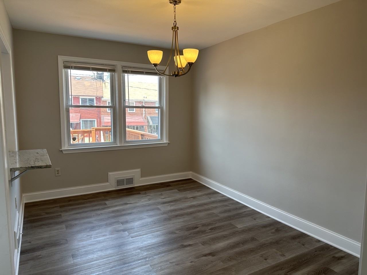 1024 Witherspoon Rd - Photo 3 of 25