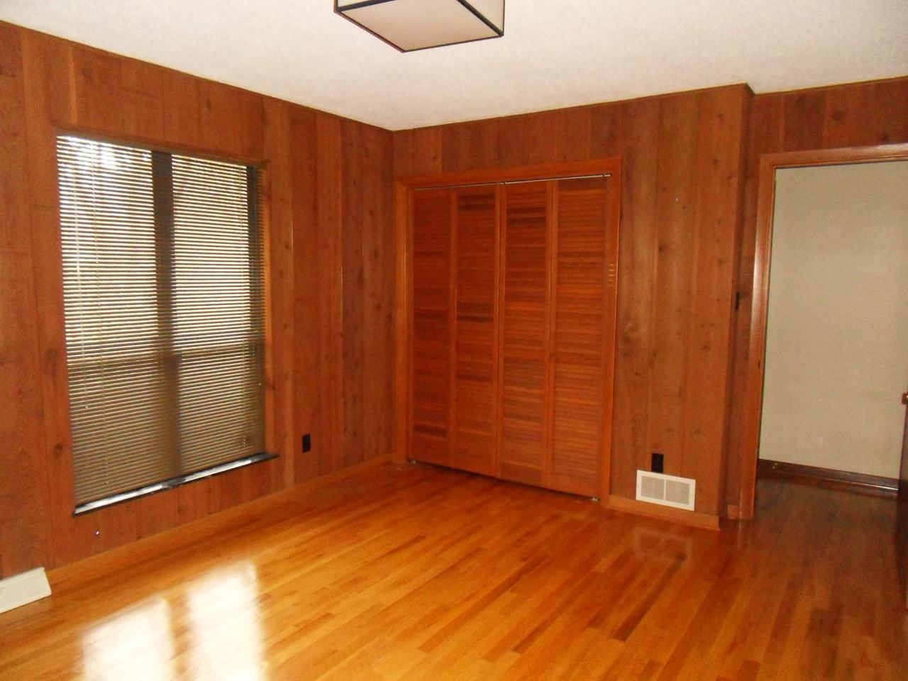 126 Wendover Cir #1 - Photo 7 of 12