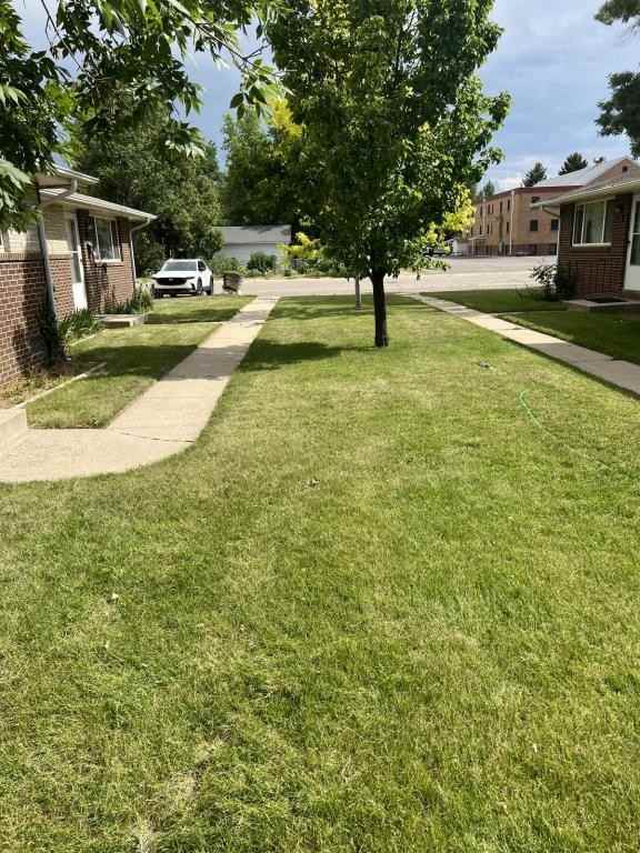 837 Franklin Ave - Photo 2 of 10