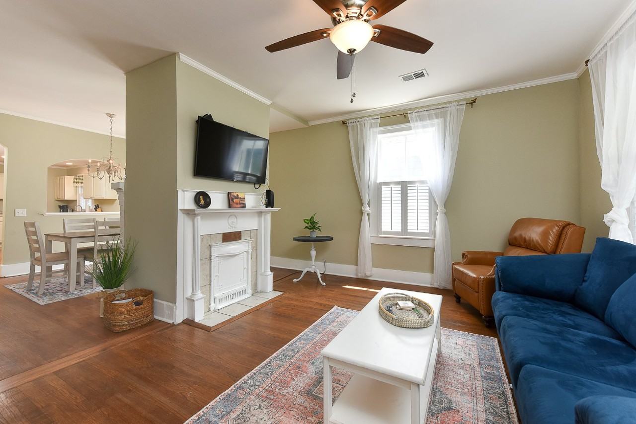 1719 Wrightsville Ave - Photo 7 of 19