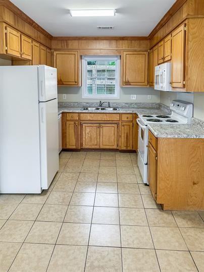 512 Saint Mark Road - Photo 2 of 8