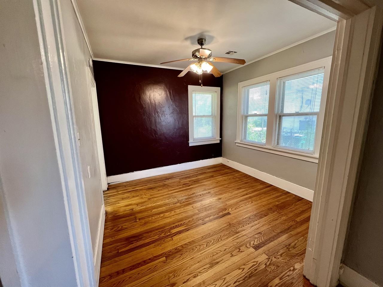 1501 Nw 42nd St #1 - Photo 5 of 16