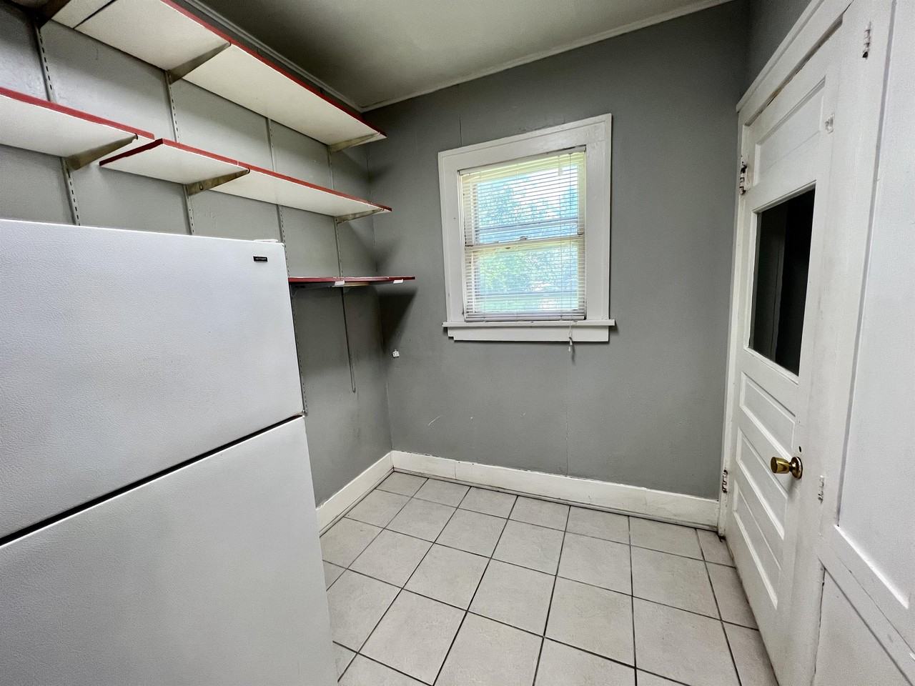 1501 Nw 42nd St #1 - Photo 6 of 16
