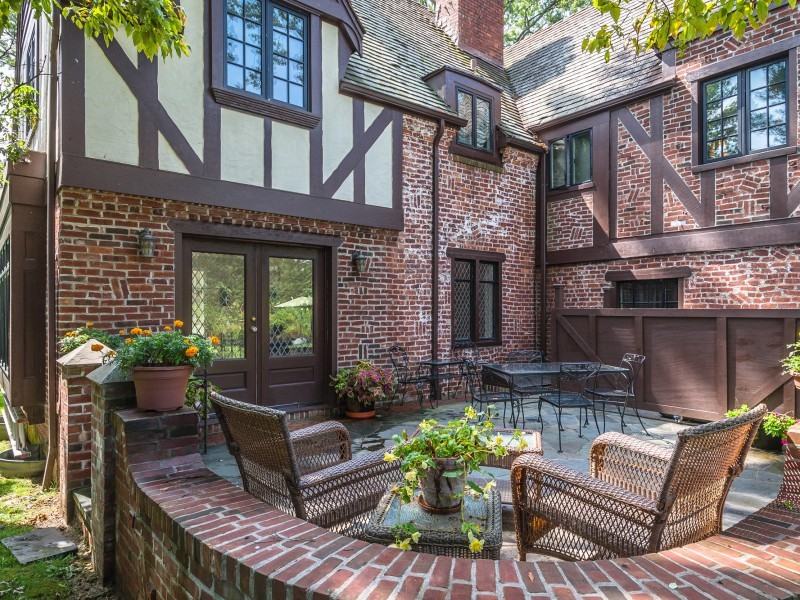 369 Ryder Rd - Photo 3 of 19