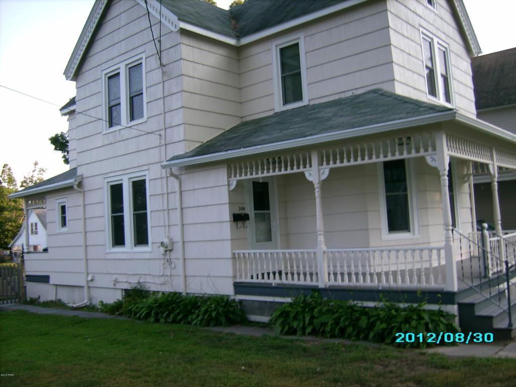 200 Avenue G - Photo 2 of 6