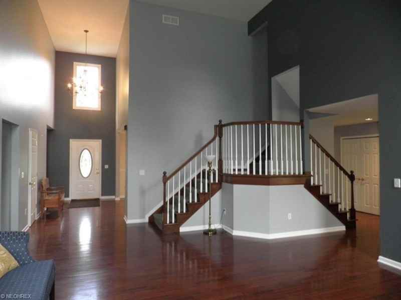 2720 Sweetwater Dr - Photo 2 of 23