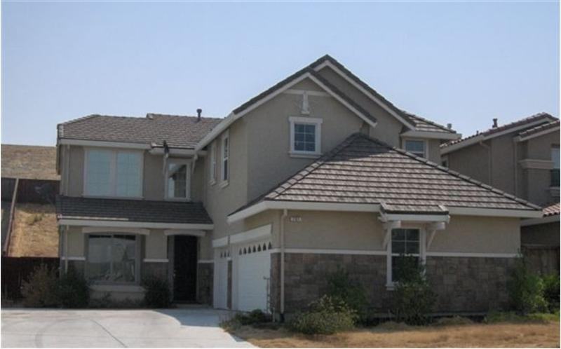 701 Flemish Ct - Photo 2 of 5