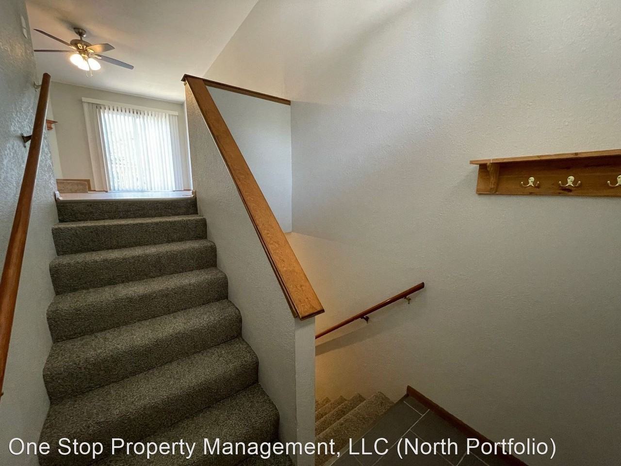 6907 N Edison Ave - Photo 3 of 36