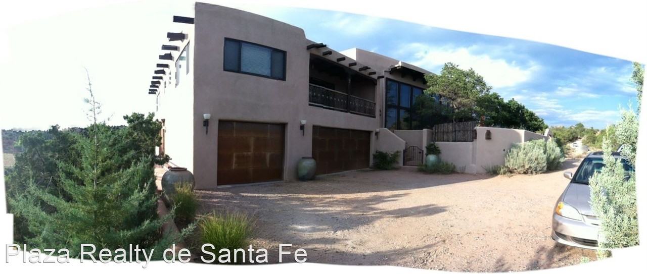 800 Juniper Ln - Photo 2 of 18