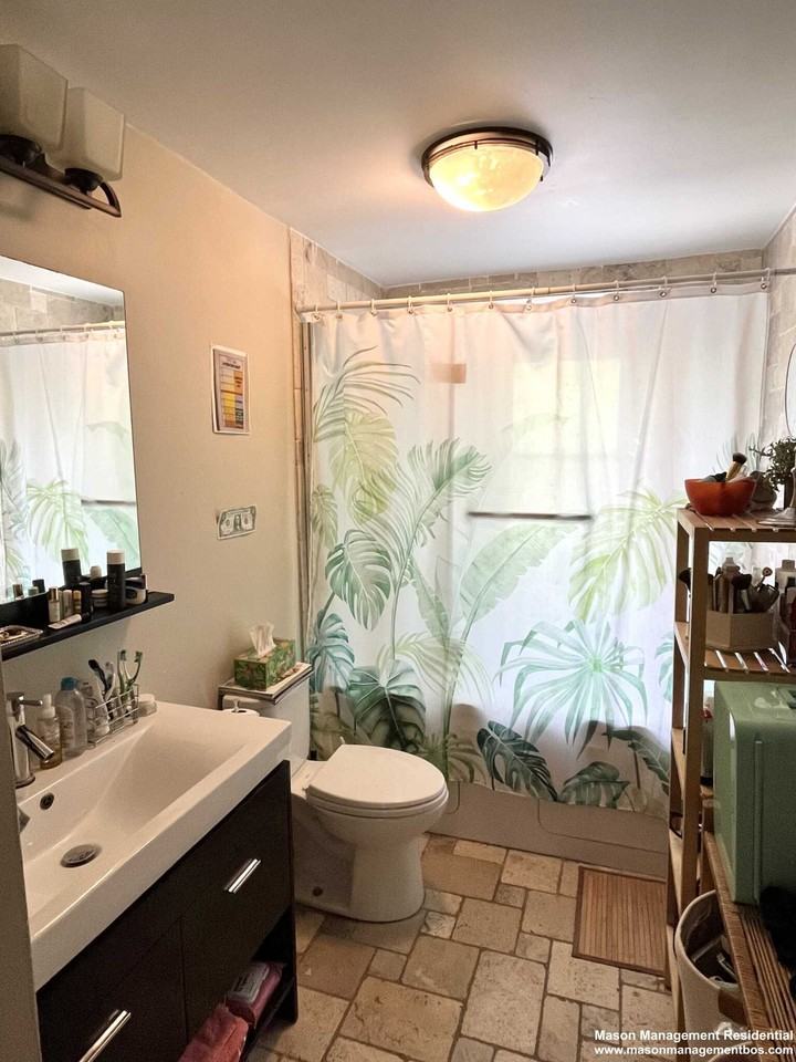 Harvard St - Photo 6 of 10