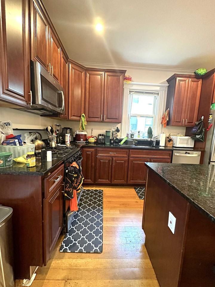 Henshaw St - Photo 2 of 11