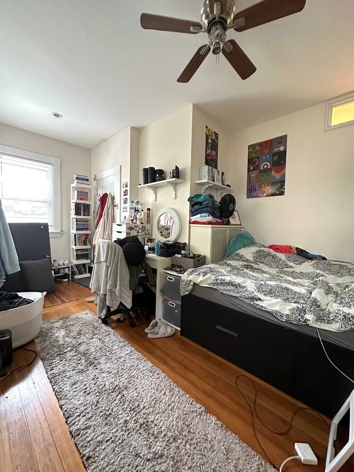 Henshaw St - Photo 4 of 11